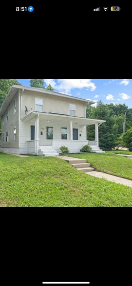 Building Photo - 1029 N Keystone Ave