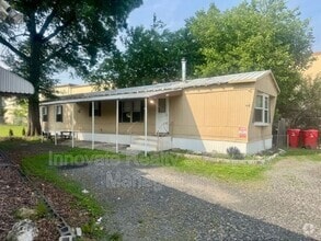 Building Photo - 437 Wicker Ave