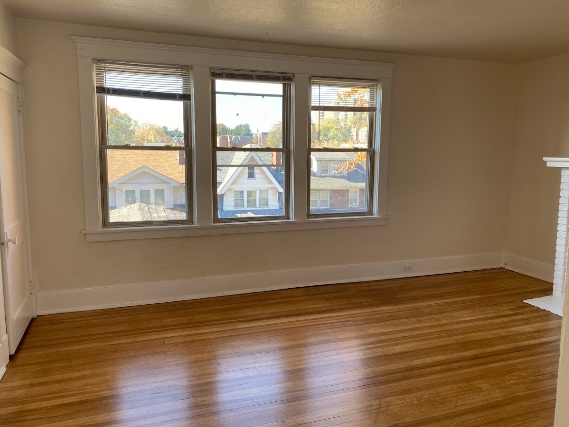 Building Photo - 2309 Eldridge St