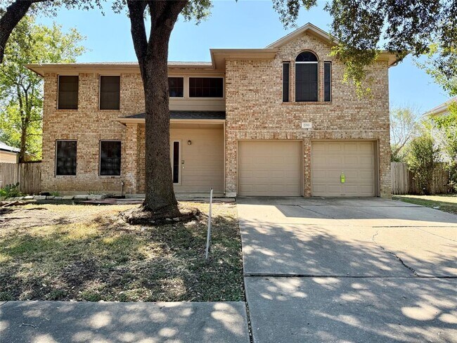 Primary Photo - 2011 Lantana Dr