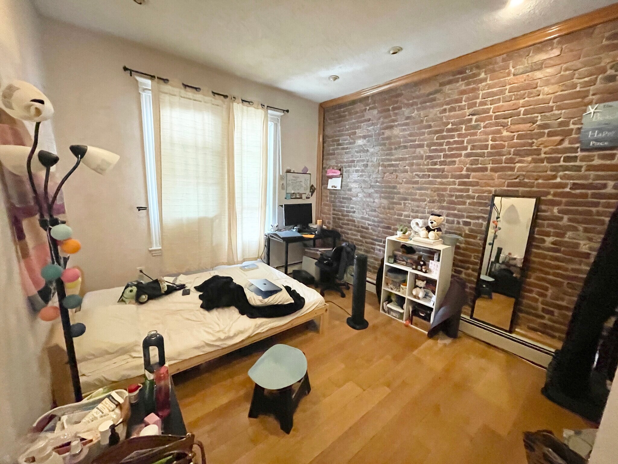 Building Photo - 22 S Huntington Ave