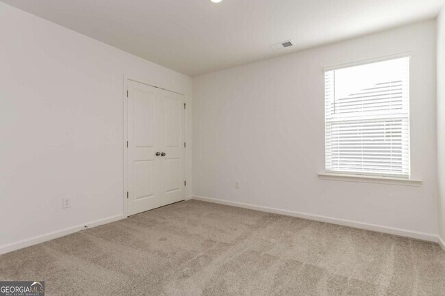 Building Photo - 308 Trulove Ln