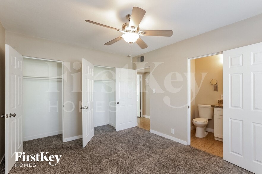 Building Photo - 5015 N 20th Ave