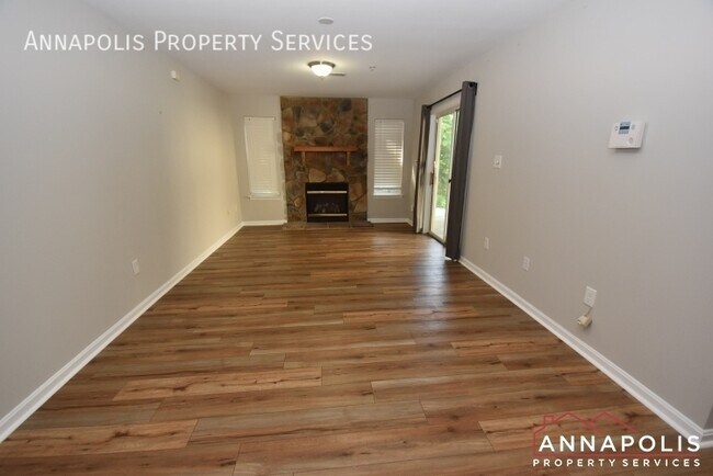 Building Photo - 225 Tilden Way