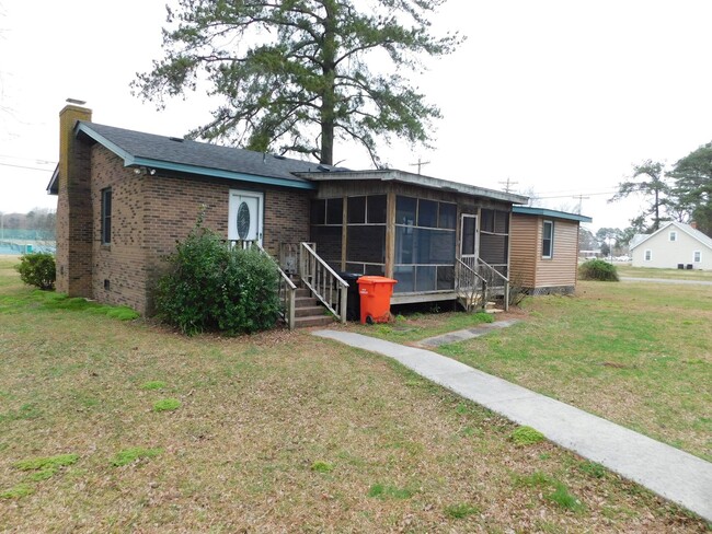 Building Photo - Brick Ranch in Chappell Garden Subdivision