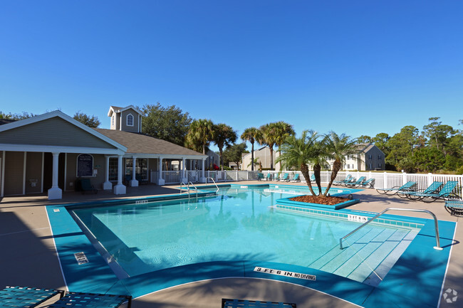 Pool - Osprey’s Landing