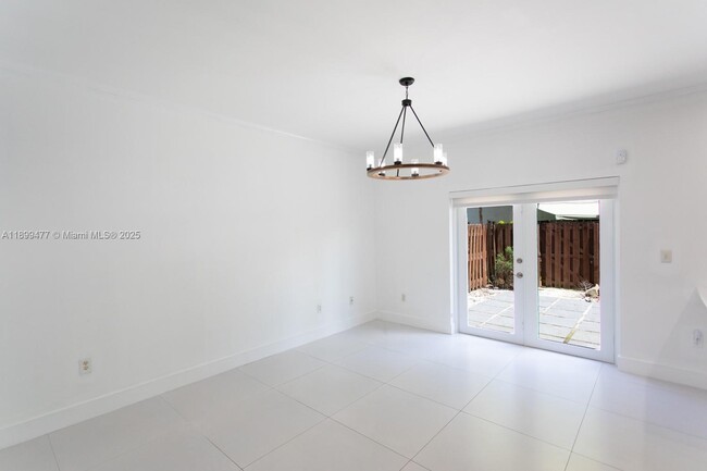 Building Photo - 14219 SW 126th Pl