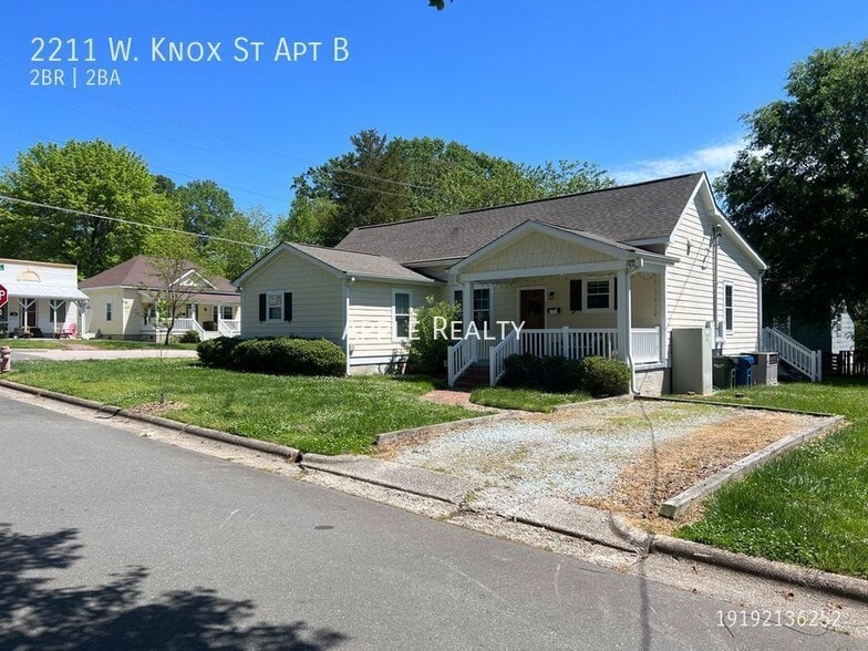 Building Photo - 2211 W Knox St