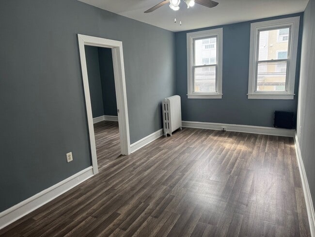 Building Photo - 2a Walnut St