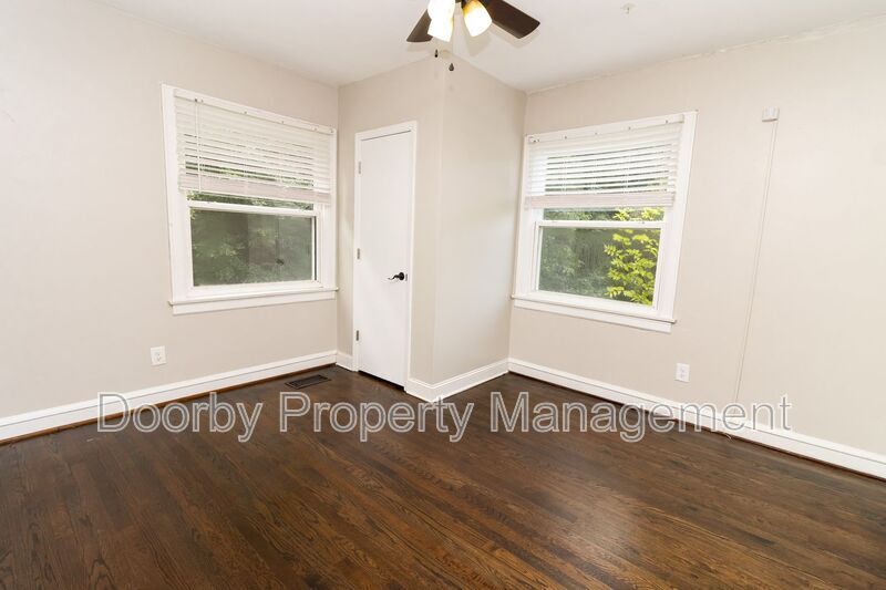 Building Photo - 5880 Dayton Blvd