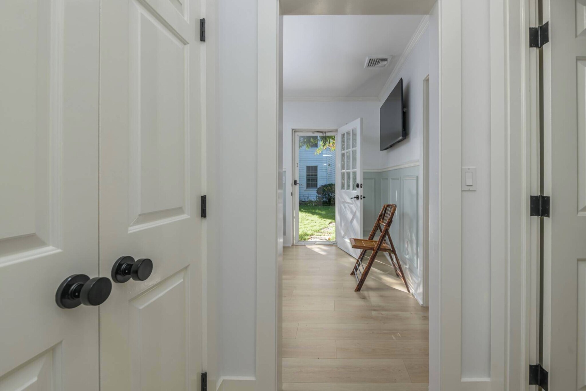 Building Photo - 48 Osborne Ave