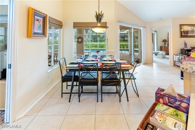 Building Photo - 458 Countryside Dr