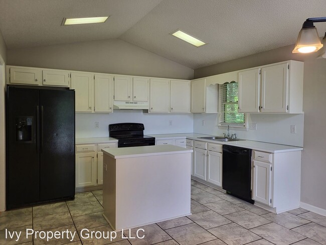 Building Photo - 3 br, 2 bath House - 3664 DellingDowns Dr.