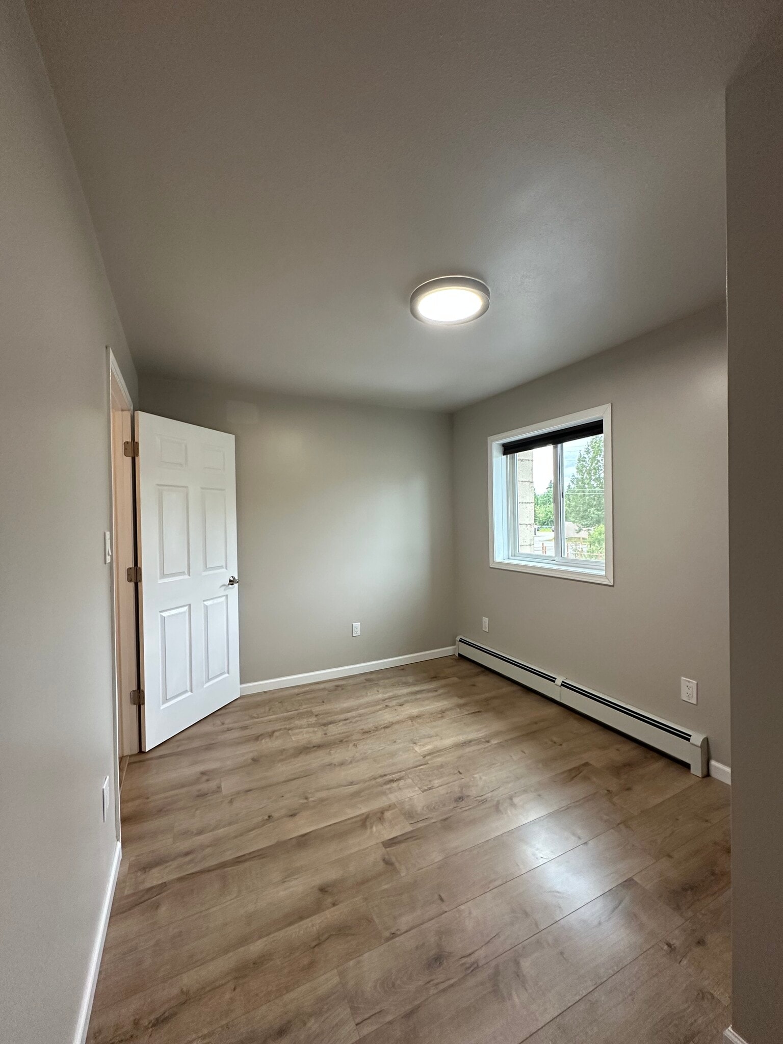 Building Photo - 8825 Runamuck Pl