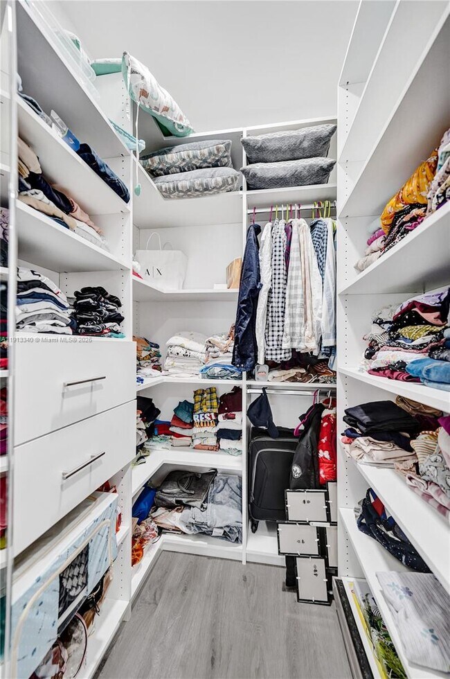 Building Photo - 4118 Sapphire Terrace