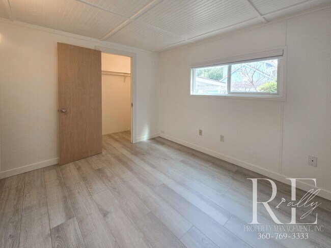 Building Photo - Private Beach Access – Bright, Breezy Livi...