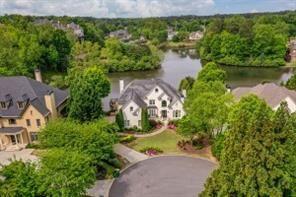 Building Photo - 675 Falls Lake Dr