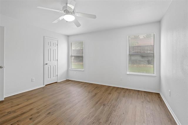 Building Photo - 2205 Lookout Ln