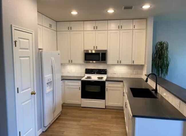 Building Photo - 85 Verde Ranch Loop