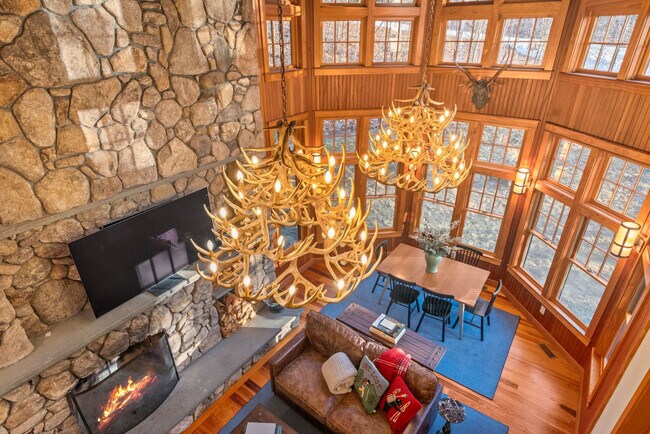 Building Photo - 20 Yellow Birch Cir