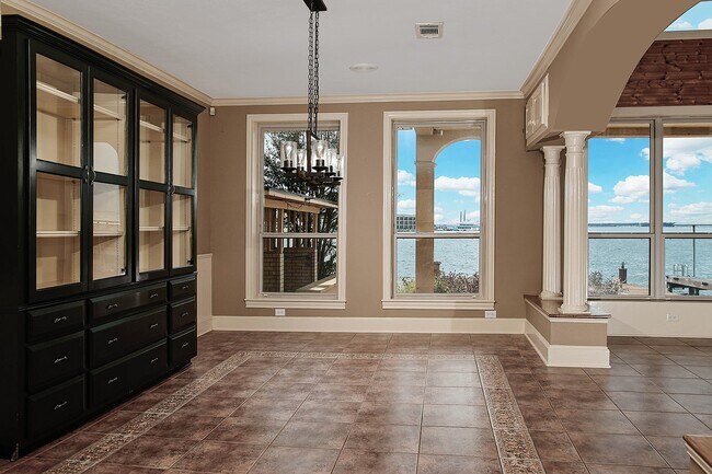 Building Photo - 7159 Kingston Cove Ln