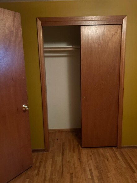 Bedroom closet - 1407 E Spokane Ave