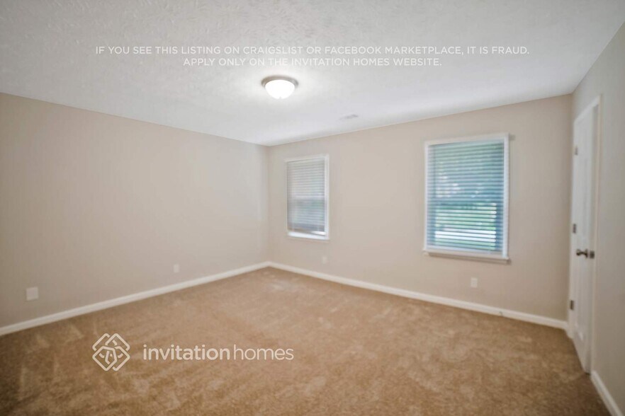 Building Photo - 3031 Deanna Way SW