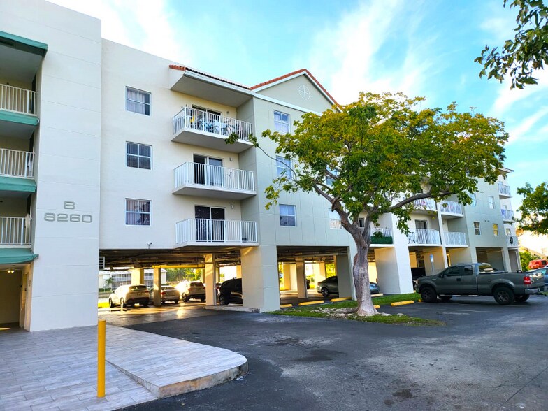 Primary Photo - 8260 SW 210th St