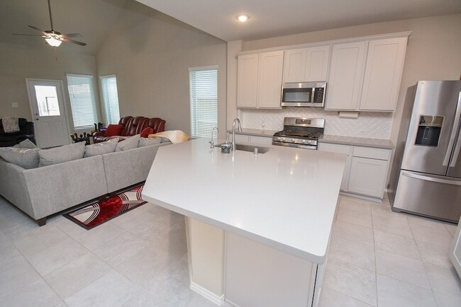 Building Photo - 26523 Hypatia Trace