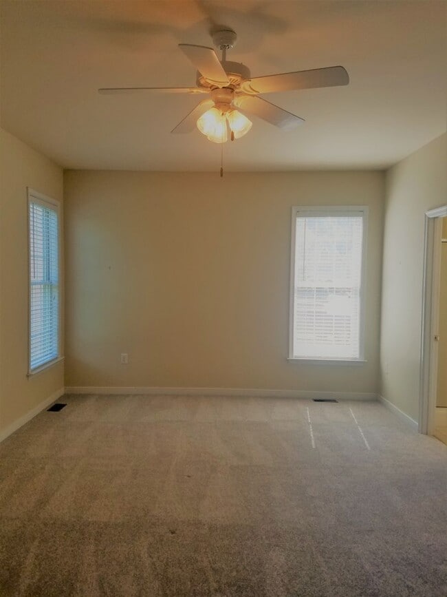Building Photo - 9113 Stonecreek Club Pl