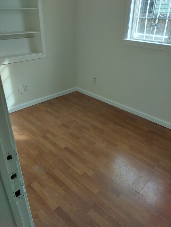 Building Photo - Remodeled 4 bedroom Single Story Home in San Pablo, CA.