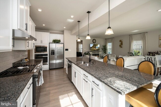 Building Photo - 5432 Holley Oak Ln