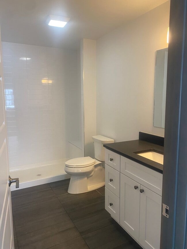 Building Photo - Abigail Lane Duplex