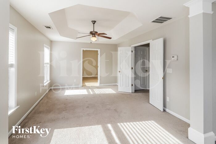 Building Photo - 6483 Stonelake Pl SW
