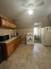 Building Photo - 4818 Cypress St