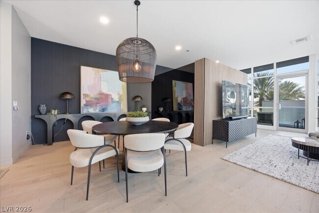 Building Photo - 4575 Dean Martin Dr