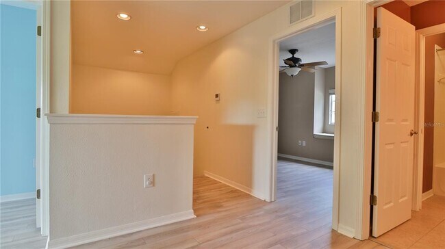 Building Photo - 16319 Bridgeglade Ln