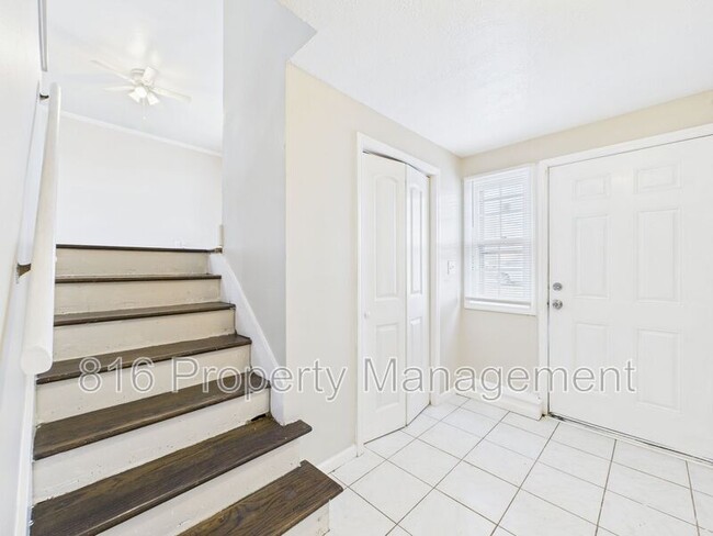 Building Photo - 6304 E 150th Terrace