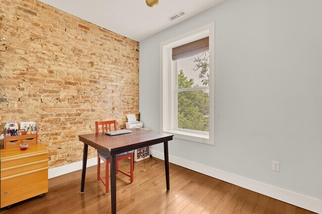 Building Photo - 4012 7th St NW