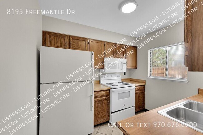 Building Photo - 8195 Freemantle Dr