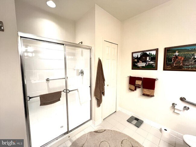 Building Photo - 8105 Hickory High Ct