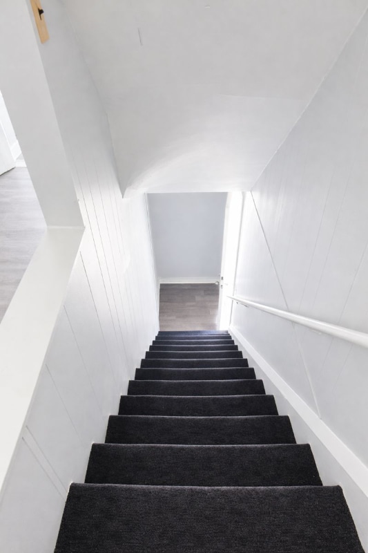 Building Photo - 289 Main St