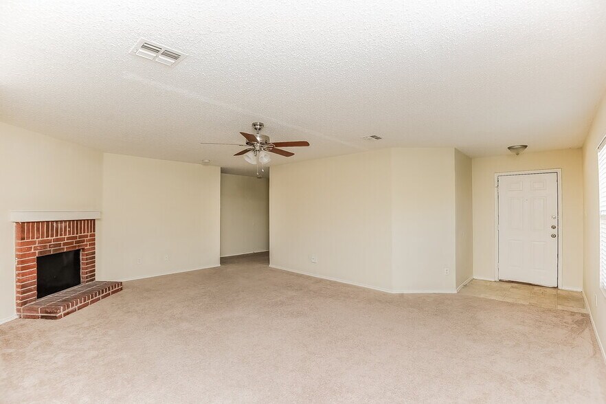 Building Photo - 508 Nuffield Ln