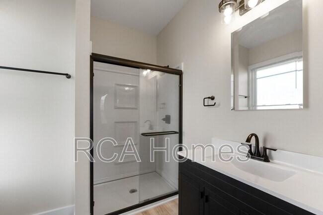 Building Photo - 238 Eastern Ave