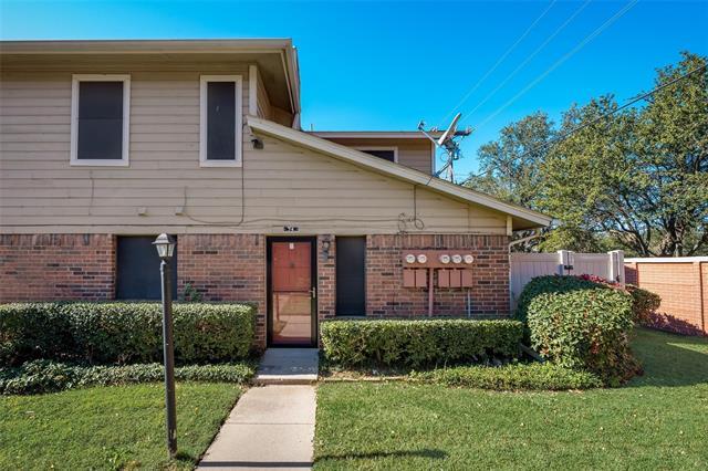 Building Photo - 2240 Tarpley Rd