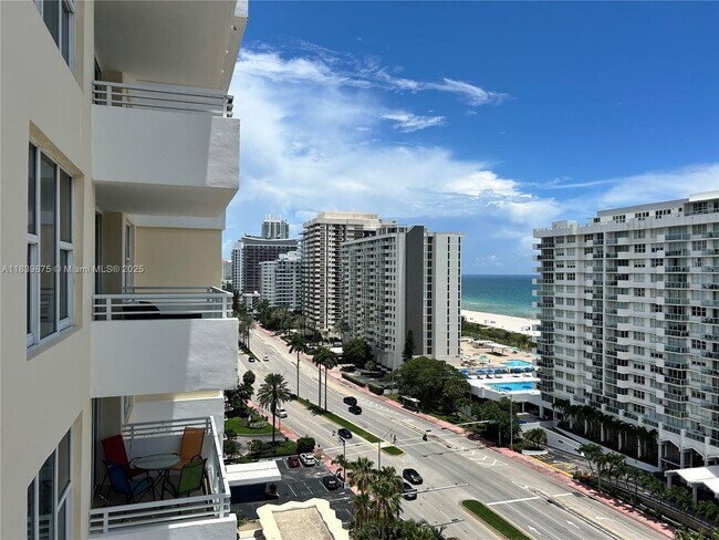 Building Photo - 5600 Collins Ave
