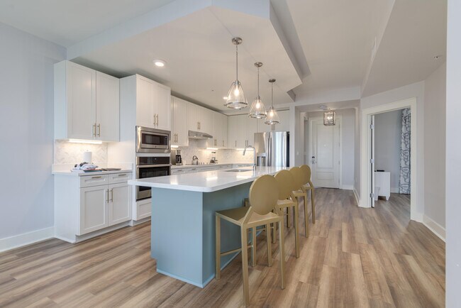 Building Photo - 9000 Heron Walk Dr