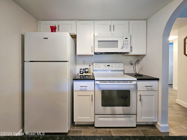 Building Photo - 193 San Juan Cir