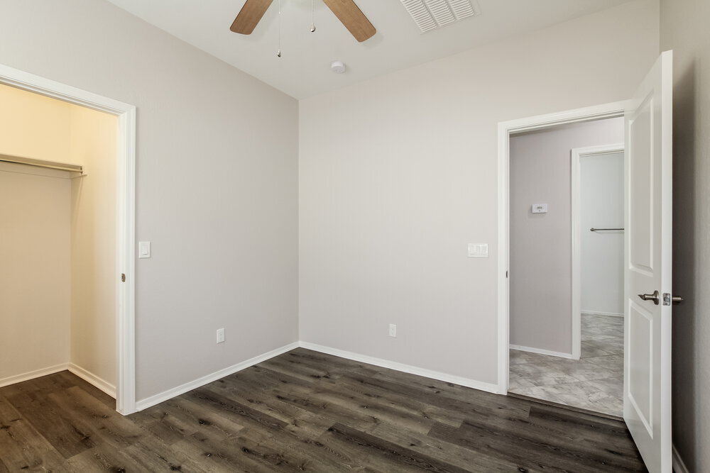 Building Photo - 1287 N 166th Ave