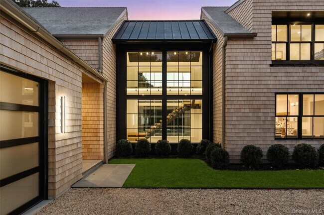 Building Photo - 510 Abrahams Path